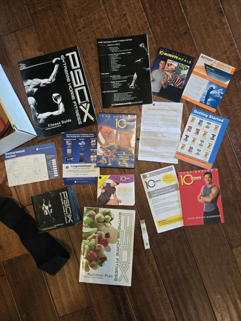 Beachbody P90X 12 Extreme Dvd's, Resistance Bands Accessory Plus 10 Min Trainer